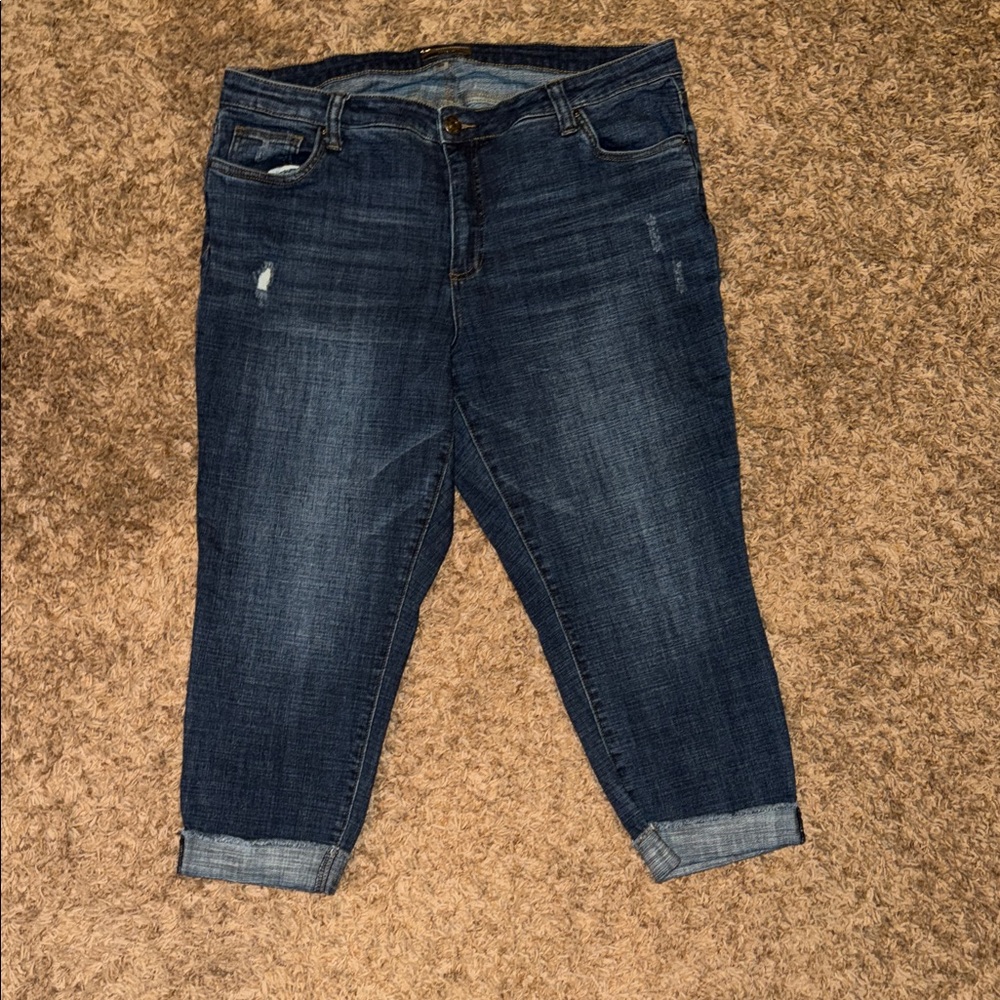 Kut from the Kloth Amy Cropped Straight Leg 16W - Picture 3 of 5